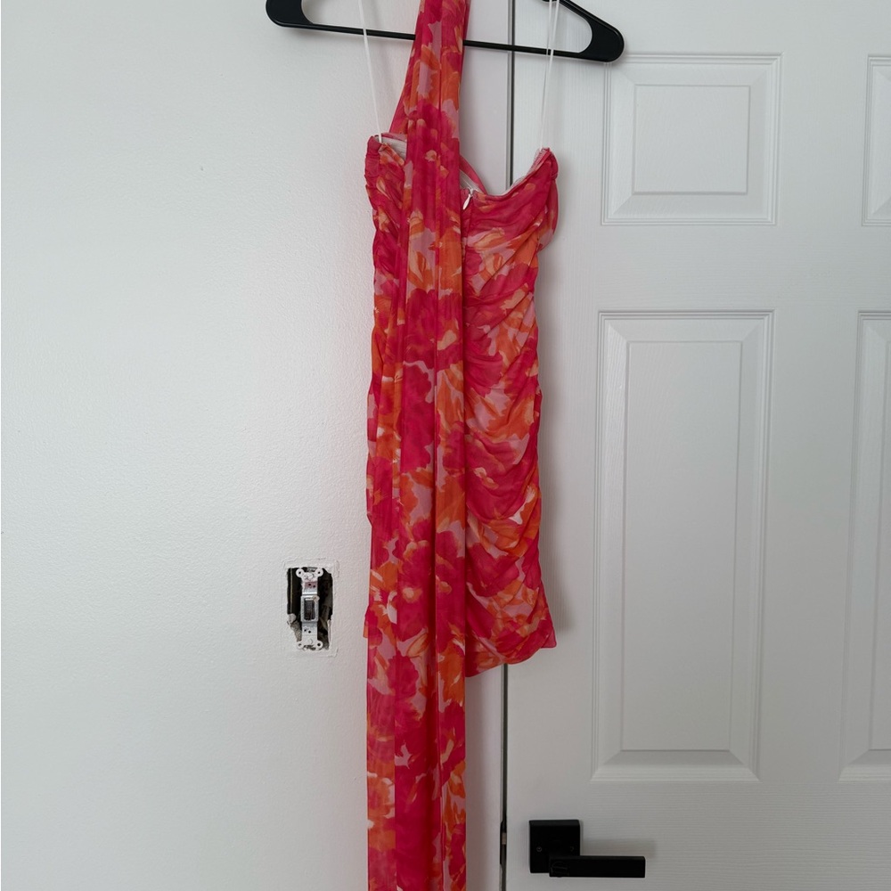 Hello Molly Fuchsia & Orange One-Shoulder Floral Dress - Picture 3 of 4
